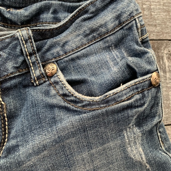 L.A. idol Boot Cut Jean - Picture 15 of 16